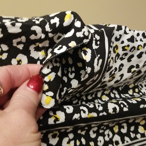 Mags & Pye rayon joggers. Size small. Like new condition. - Picture 3 of 9